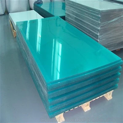 Solskyddsfast polykarbonatark